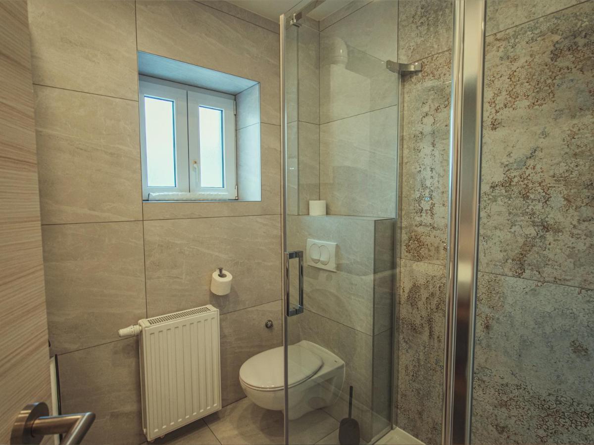 Apartmani Infinity أوسييك المظهر الخارجي الصورة