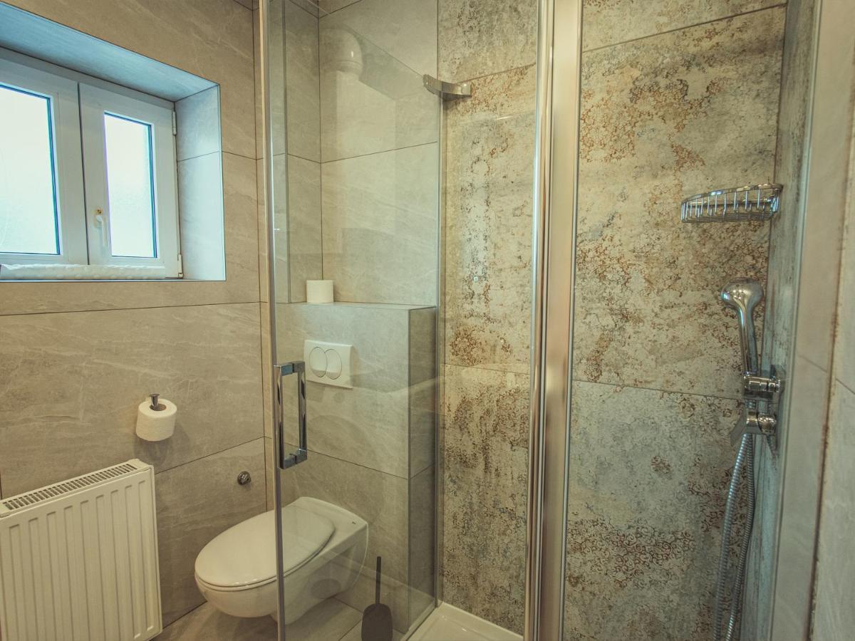 Apartmani Infinity أوسييك المظهر الخارجي الصورة