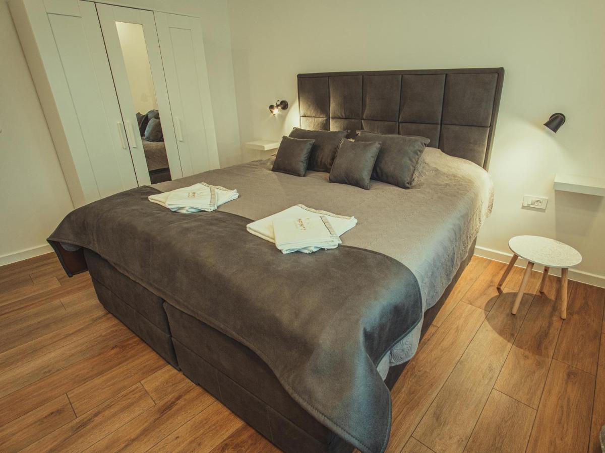 Apartmani Infinity أوسييك المظهر الخارجي الصورة