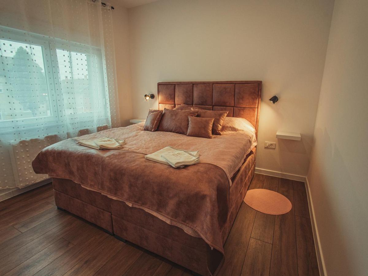Apartmani Infinity أوسييك المظهر الخارجي الصورة