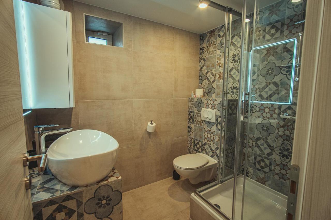 Apartmani Infinity أوسييك المظهر الخارجي الصورة